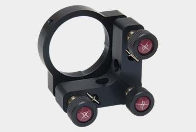 MMM3-B40-k. Средний юстируемый держатель для оптики с буртиком и торцевым прижимом оптики, с тремя винтами с круглыми ручками