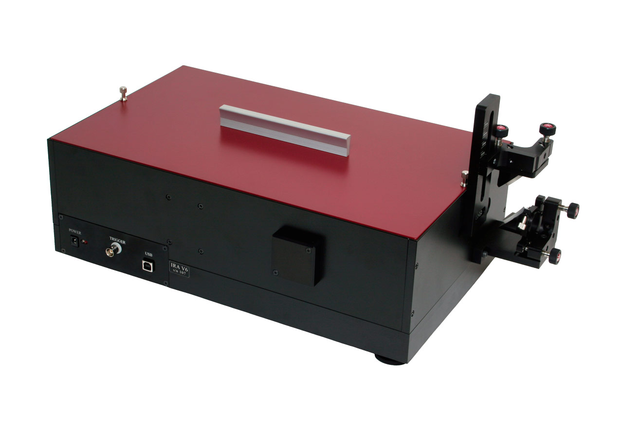 Scanning autocorrelator with extended scan range on step motor IRA-VISIR
